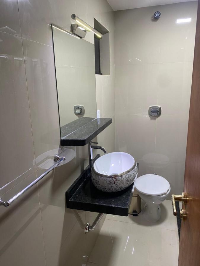 Espana Suites Hotel سيوداد ديل إستي المظهر الخارجي الصورة